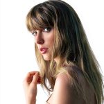Pop Artist Biography Kindle – Influential Tour Book 2 by Amazon-0